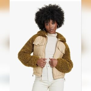 Universal Threads Women's Quilted Jacket Nwt Size Small Tan/olive